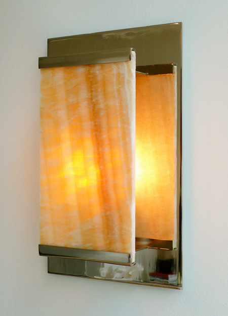 Honey Onyx Sconce